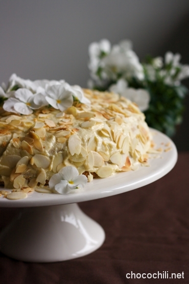 manteli-sitruunakakku manteli-sitruunakakku