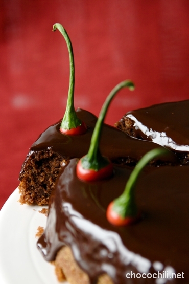 chili-suklaakakku