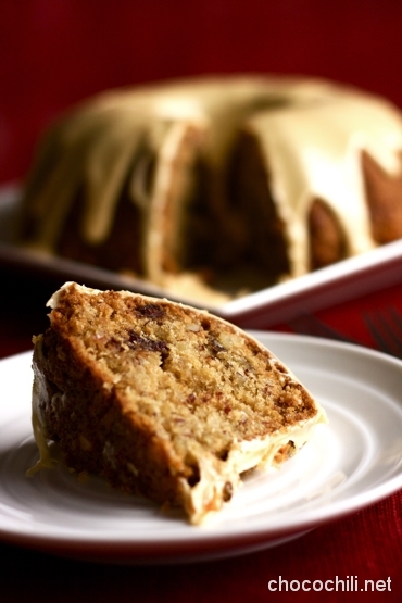 whiskey-date-bundt-cake