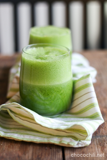 pinaatti-ananassmoothie