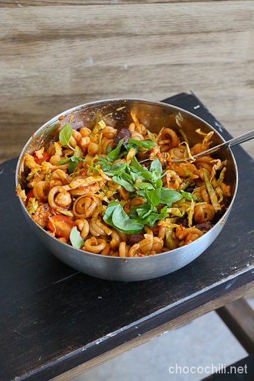 varhaiskaali-pastasalaatti