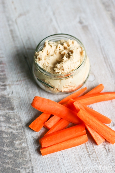 hummus-porkkanatikut