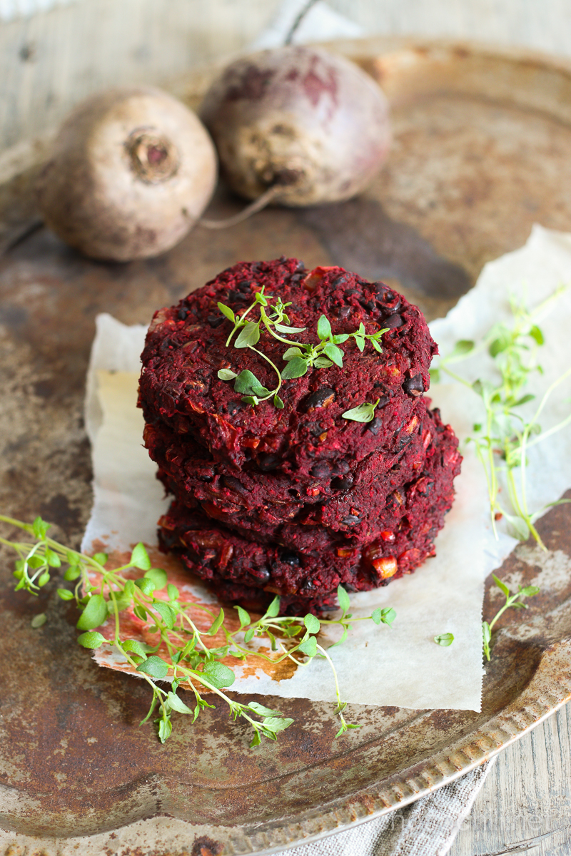 mustapapu-punajuuripihvit